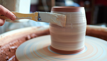 Silica sand in pottery making