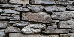 Dry rubble masonry